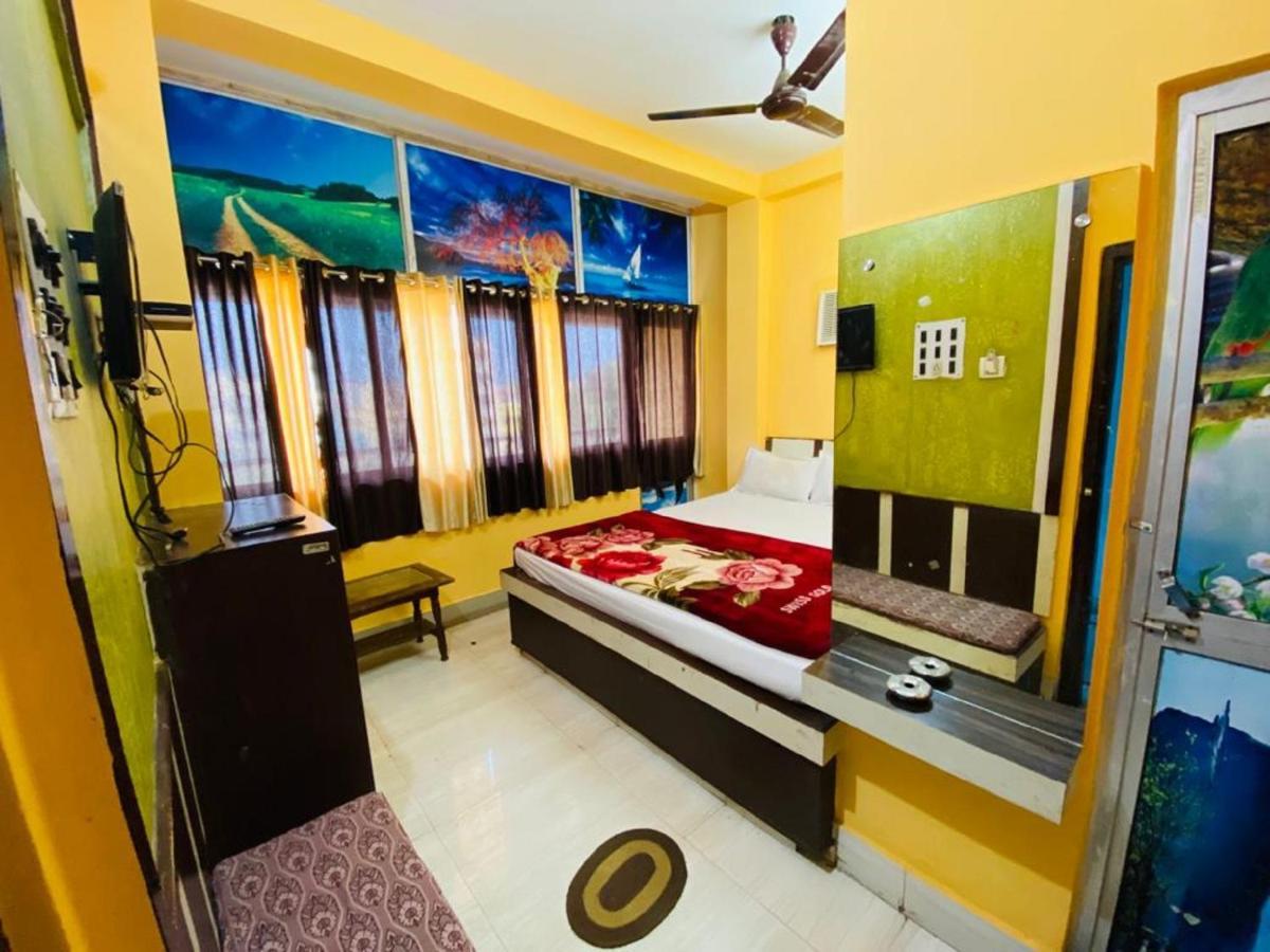 Staymaker Hotel Prerana Tarapith Exterior photo