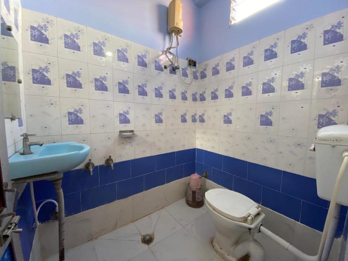 Staymaker Hotel Prerana Tarapith Exterior photo